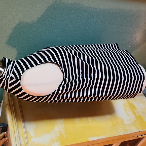 Chico's sleeveless ultimate tee. - Picture 3 of 7